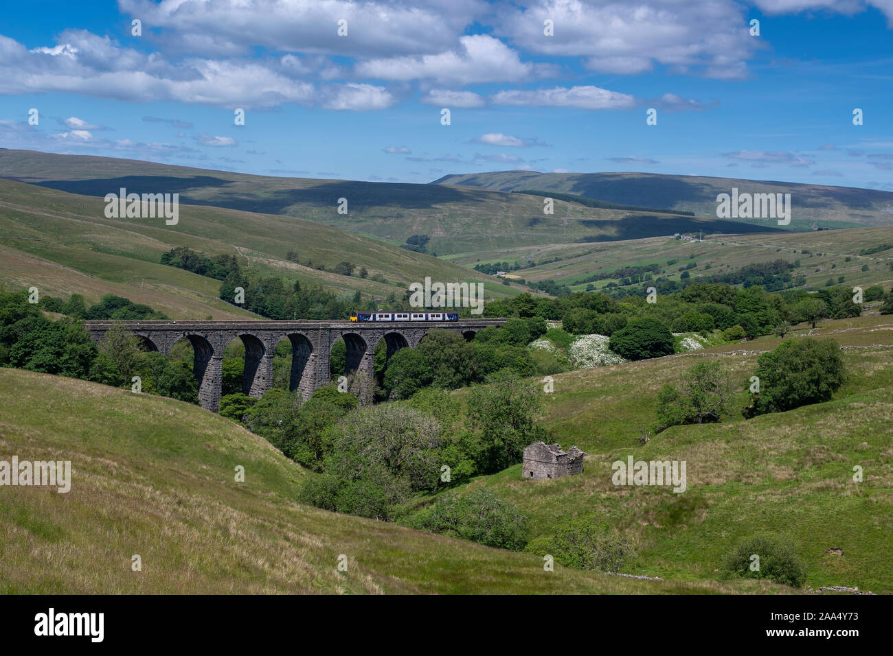 Cowgill Viaduct on the Settle to Carlisle railway. Cumbria, UK. Stock Photo