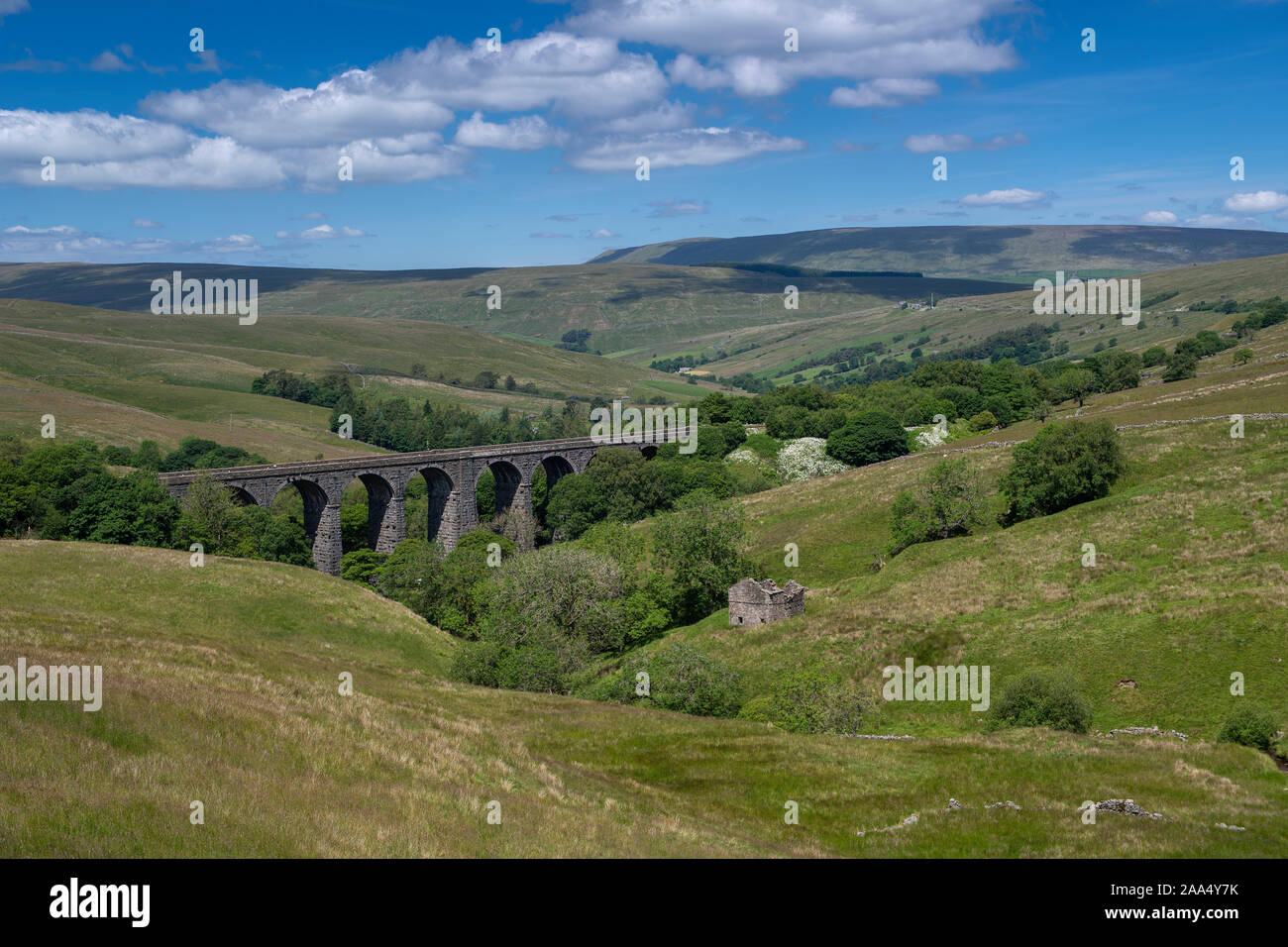Cowgill Viaduct on the Settle to Carlisle railway. Cumbria, UK. Stock Photo