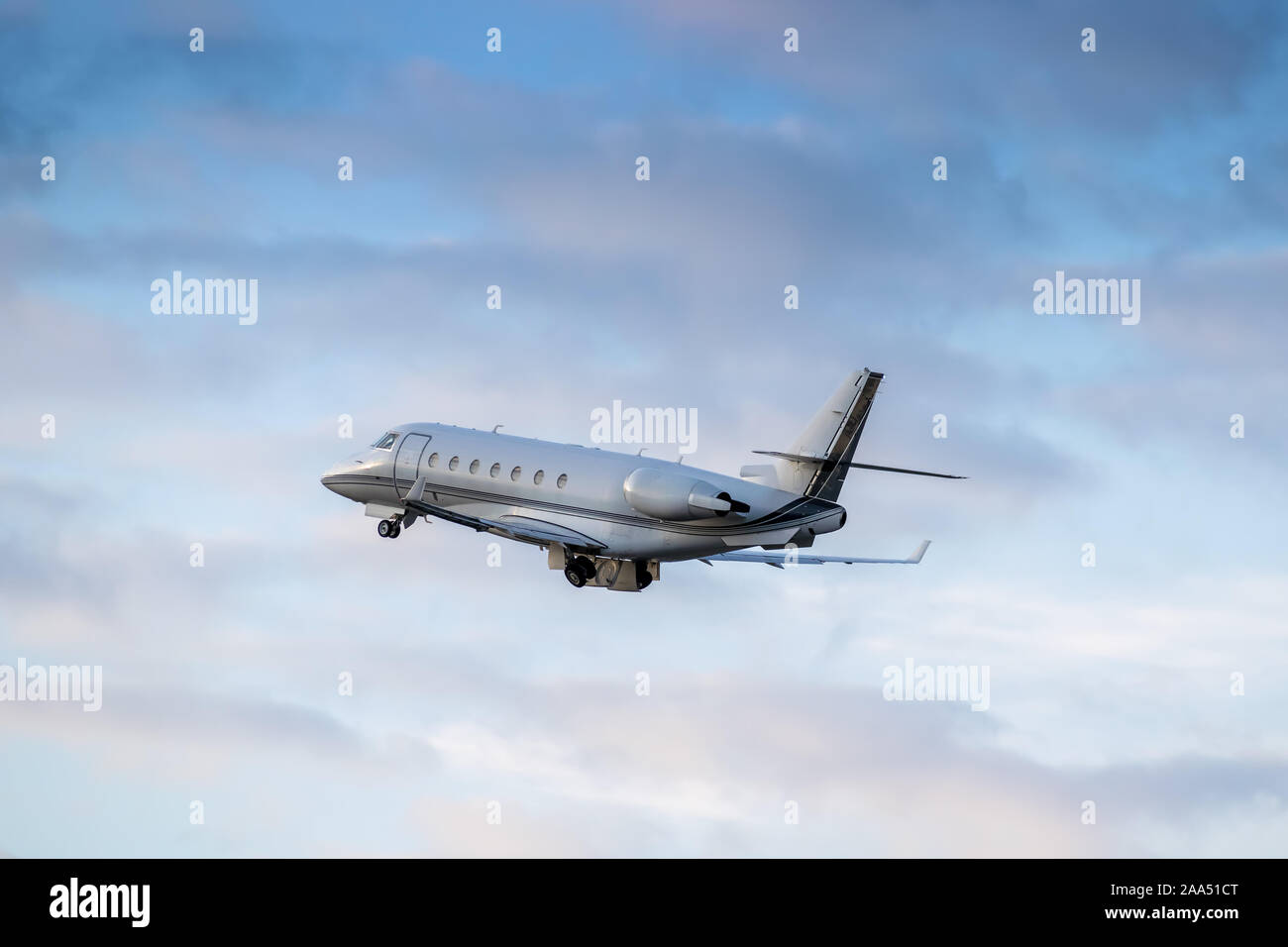 Business jet clouds hi-res stock photography and images - Alamy