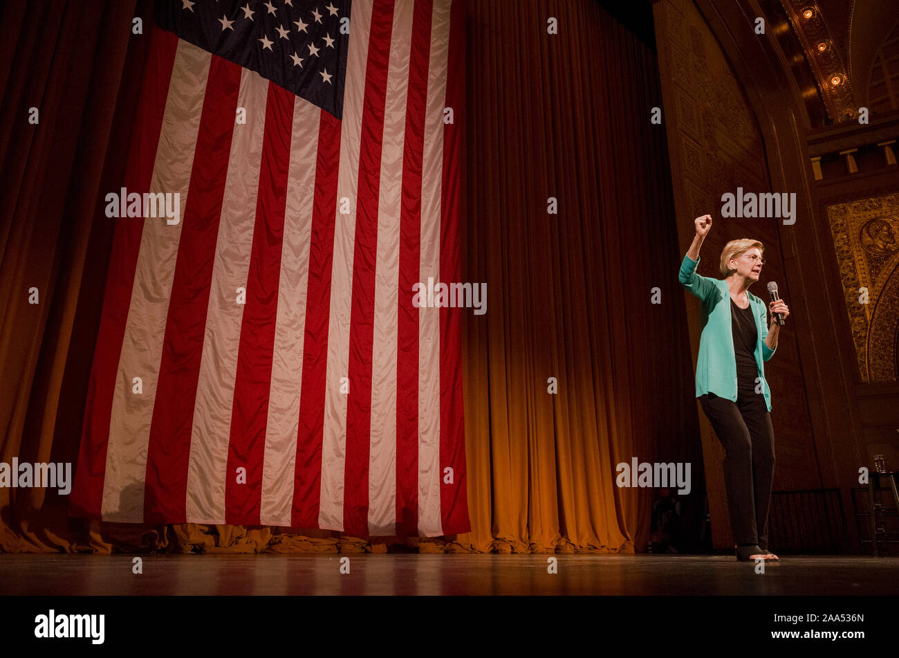 Democratic Party presidential candidate Elizabeth Warren delivers her stump speech to a full Auditorium Theatre in Chicago, Illinois, USA 29 June 2019 Stock Photo