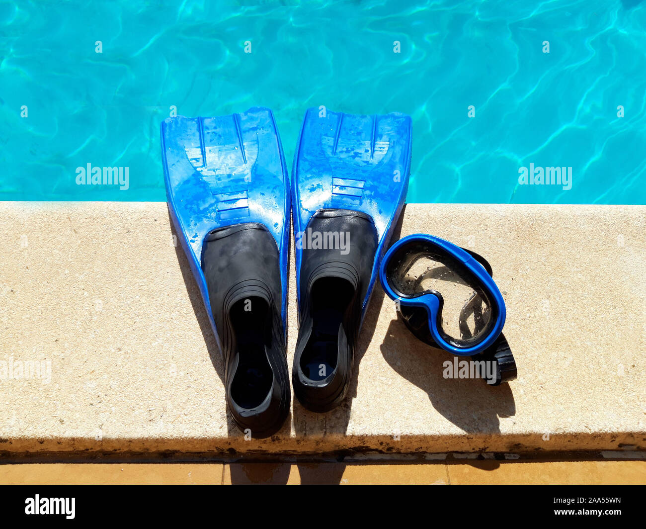 fins swimming accessories