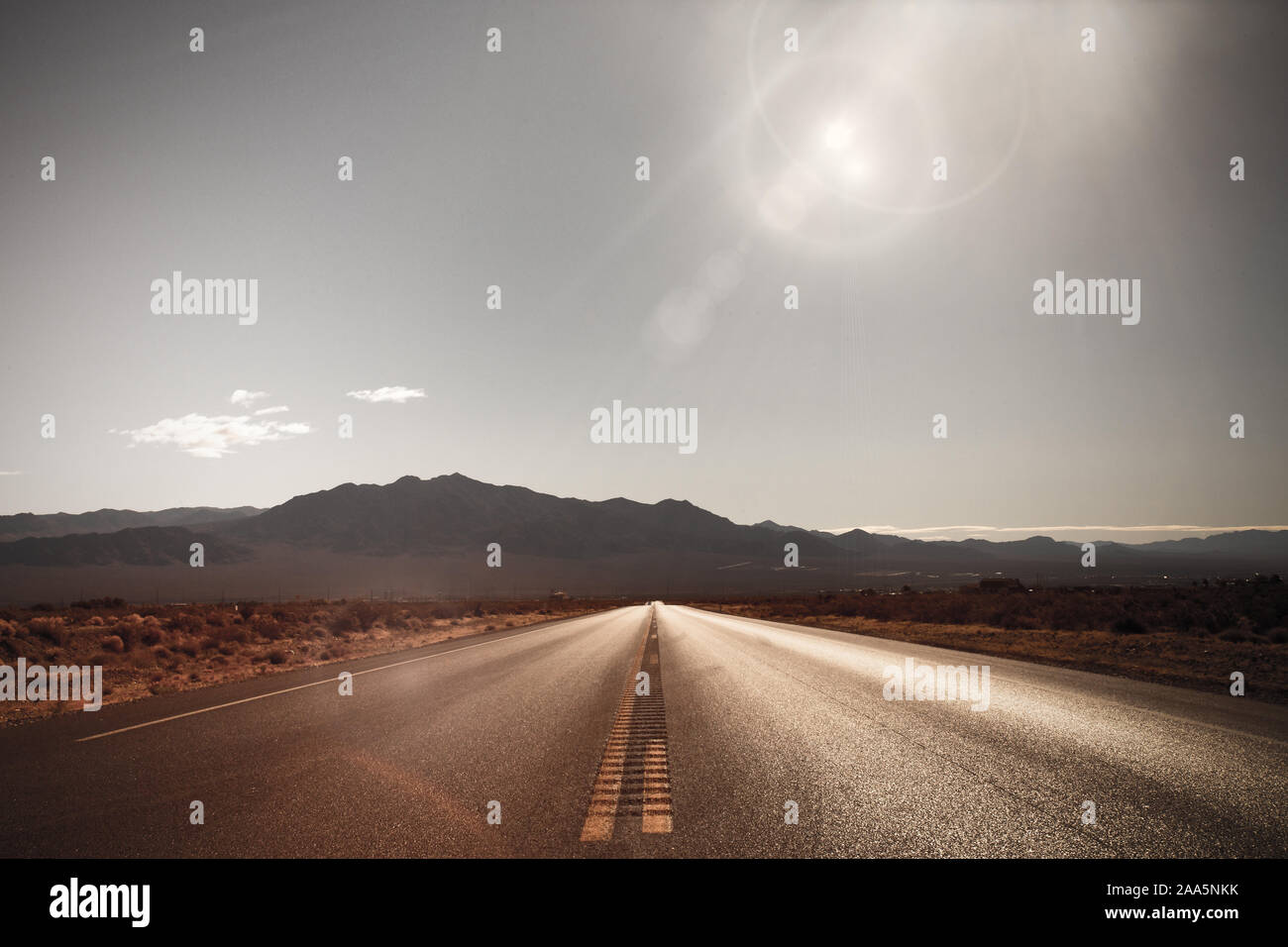 Highway vignettes hi-res stock photography and images - Alamy