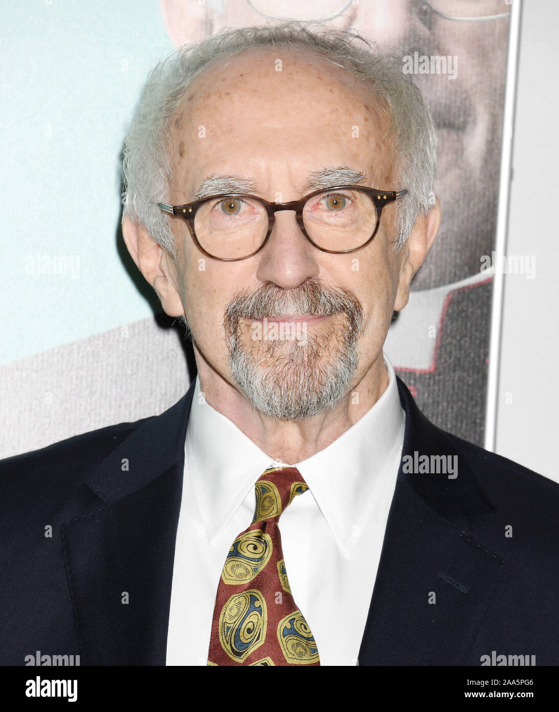HOLLYWOOD, CA - NOVEMBER 18: Jonathan Pryce attends "The Two Popes" premiere during AFI FEST 2019 presented by Audi at TCL Chinese Theatre on November 18, 2019 in Hollywood, California. Stock Photo