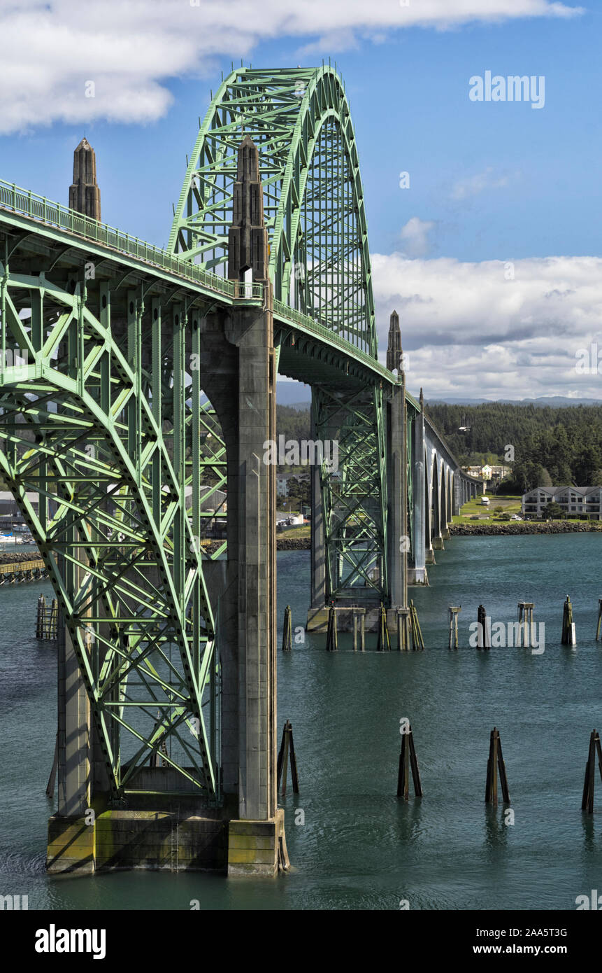 A historic bridge, designed by Conde McCollough, carries US 101 over the mouth of Yaquina Bay at Newport, Oregon Stock Photo