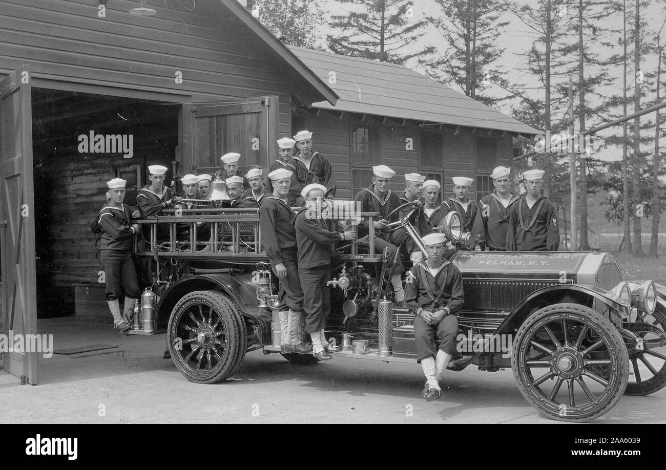 1911 CITY STATION FIREMAN VINTAGE PACKARD FIRE TRUCK COLORIZED PHOTO AMERICANA