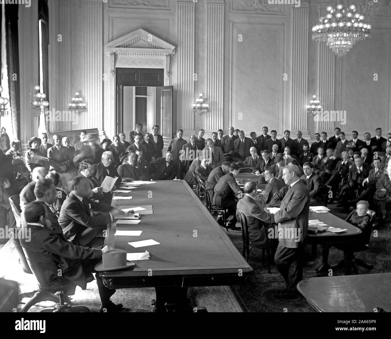 Politicians meeting early 1900s hi-res stock photography and images - Alamy