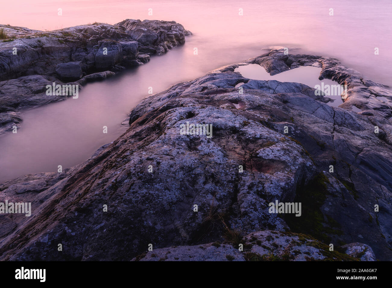 Purple sunrise hi-res stock photography and images - Alamy