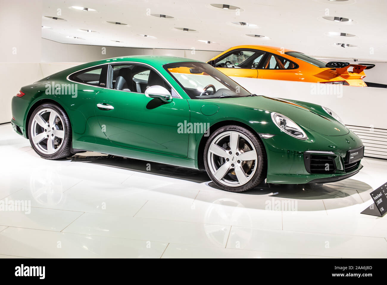 Porsche Irish Greennull