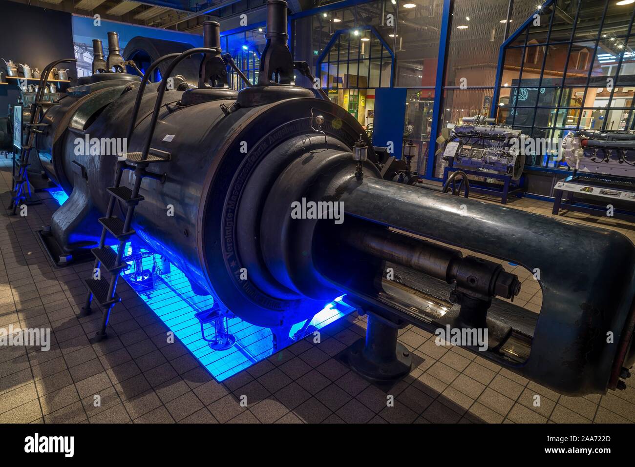 Two-cylinder tandem steam engine, MAN, built 1907, Museum Industrial Culture, Nuremberg, Middle Franconia, Bavaria, Germany Stock Photo