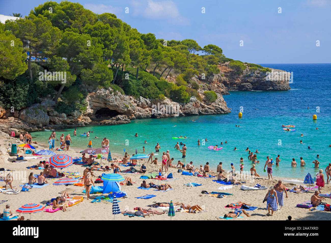 Cala Esmeralda, idyllic bathing beach at Cala D'Or, Mallorca, Balearic ...