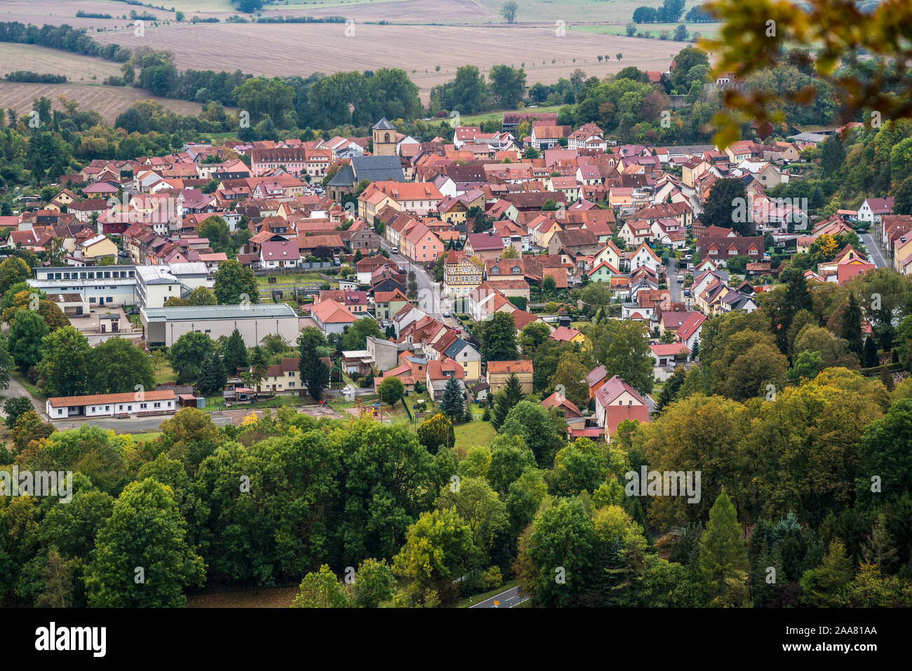 Creuzburg aus der Luft, Wartburgkreis, Thüringen, Deutschland | Creuzburg  seen from above, Wartburgkreis, Thuringia, Germany Stock Photo - Alamy