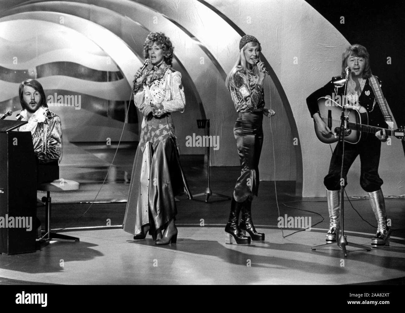 ABBA the Swedish group in Eurovision song contest 1974 with the winning song Waterloo Stock Photo