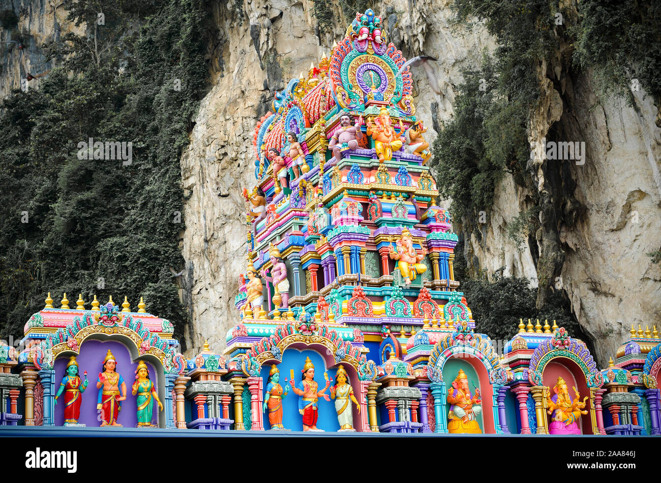 Hindu Temple and religious statues inside the Batu Caves temple, Malaysia. - Batu Caves are located just north of Kuala Lumpur. The cave is the focal Stock Photo