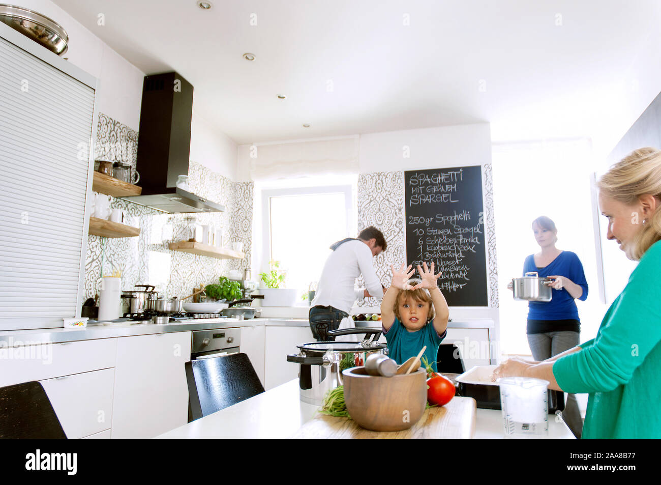 Kochen mit Kind Stock Photo