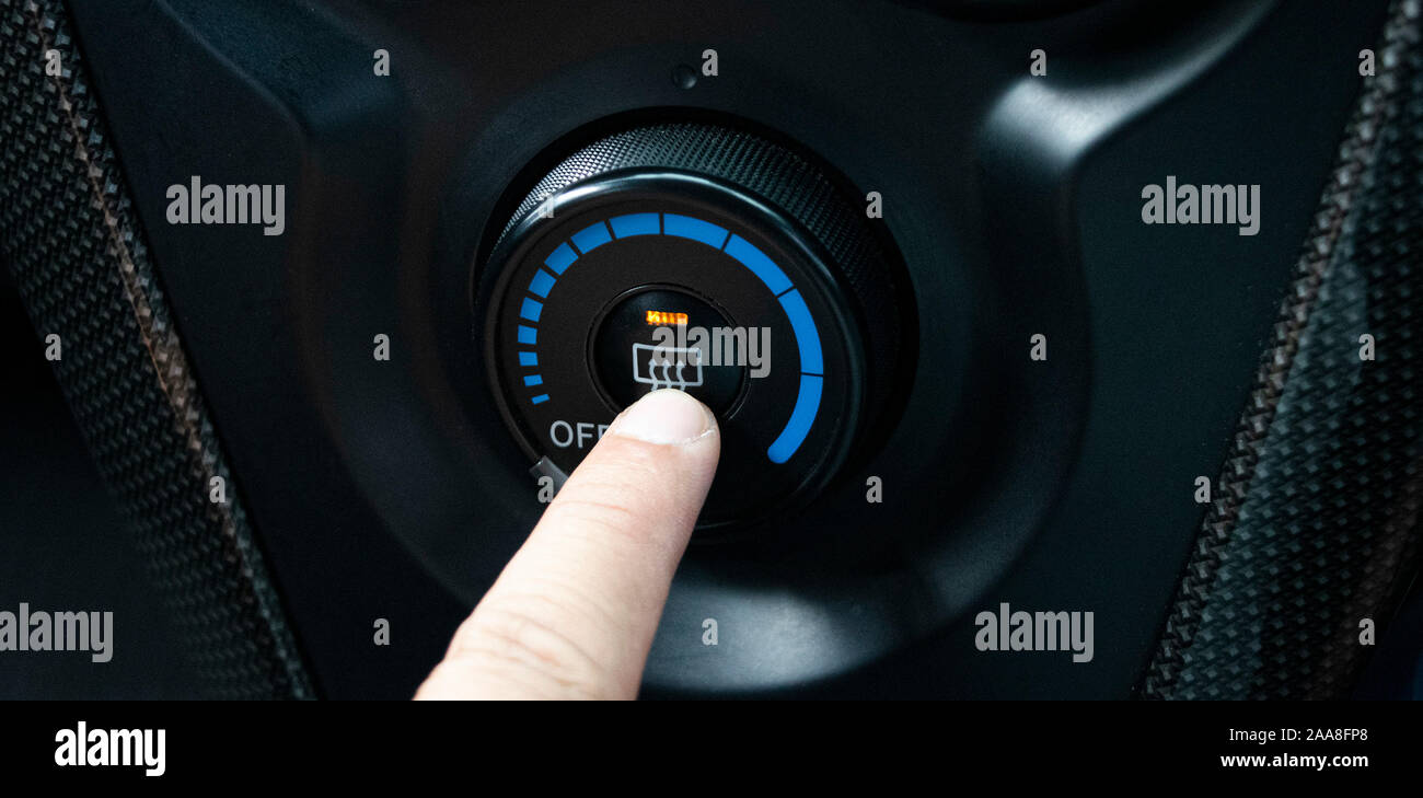 Car to defrost hires stock photography and images Alamy