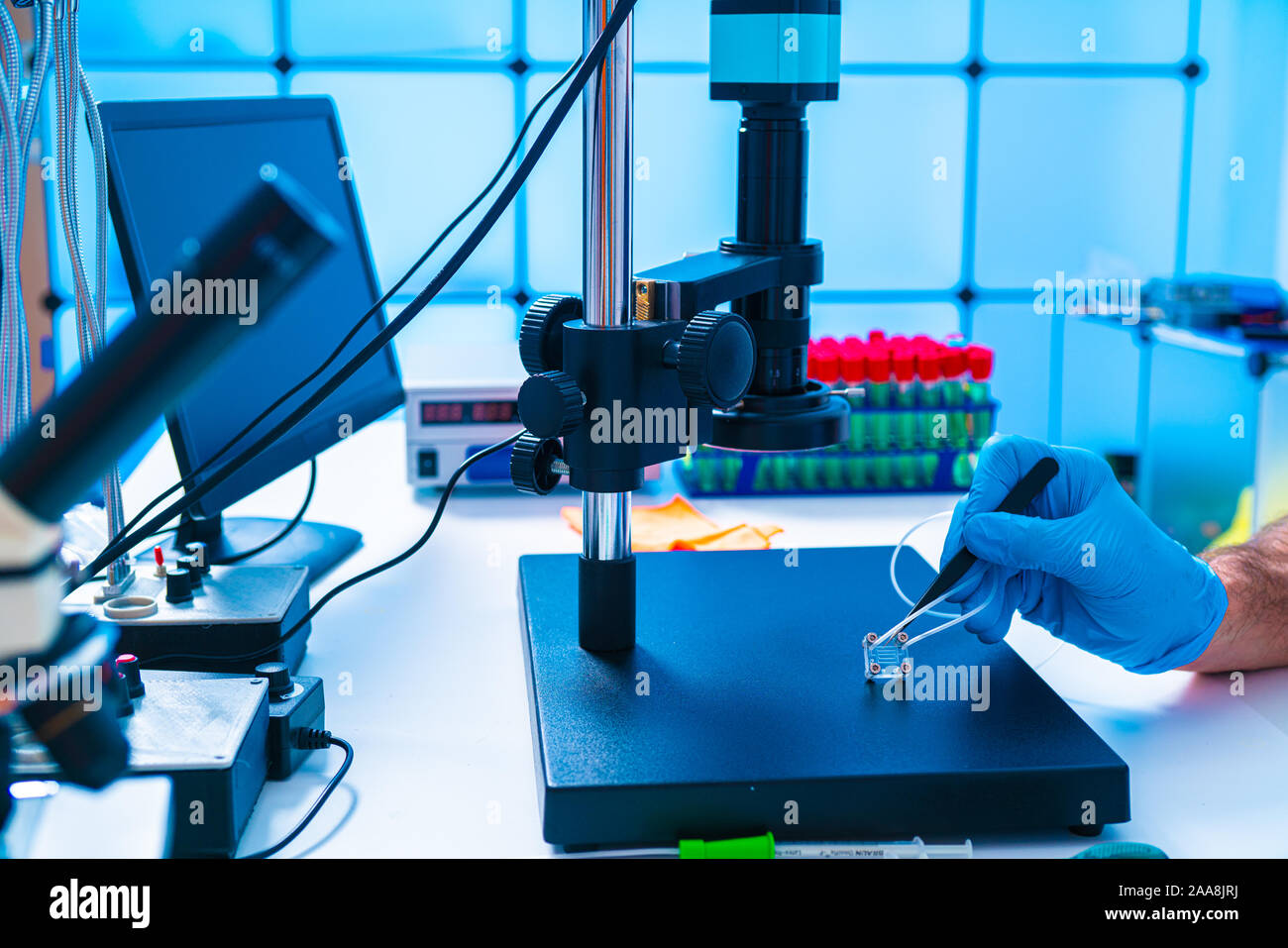 Chip Design Lab Design development Lab On Chip device in microfluidic lab Stock Photo ...