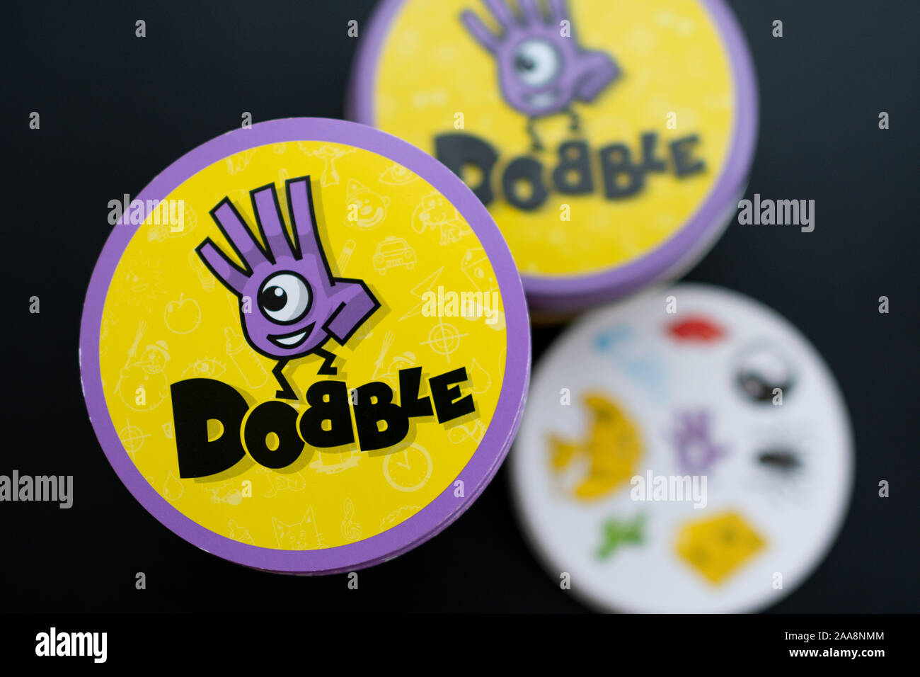 Dobble game hi-res stock photography and images - Alamy