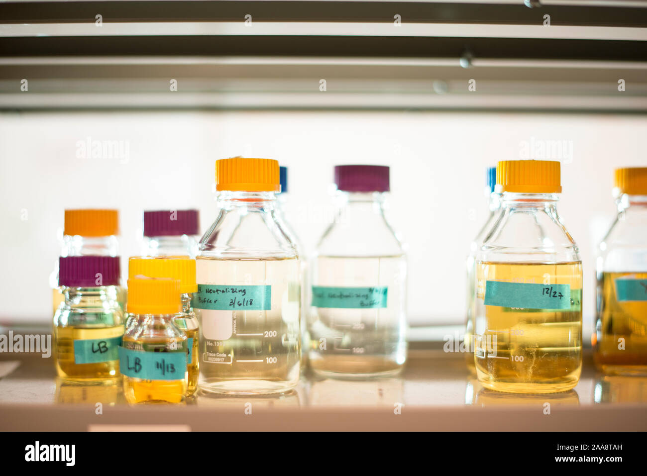 Glass lab bottles hires stock photography and images Alamy