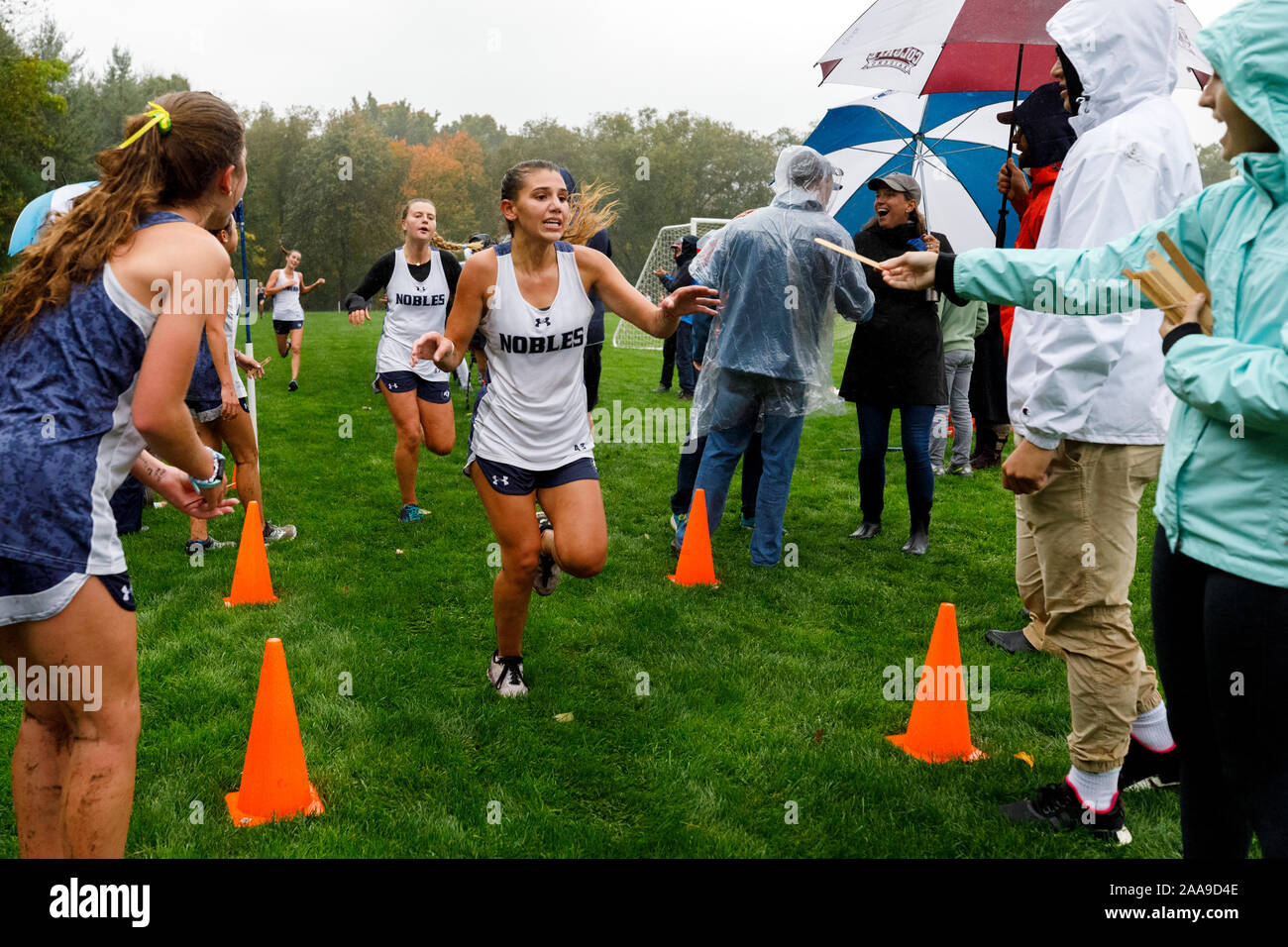 roshes women finish line