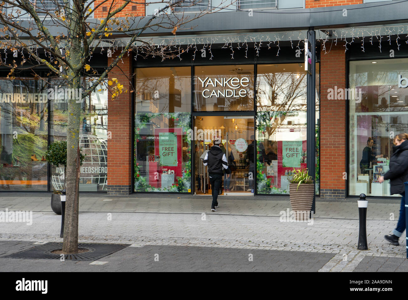 The exterior of a Yankee candle shop or stall at a shopping centre