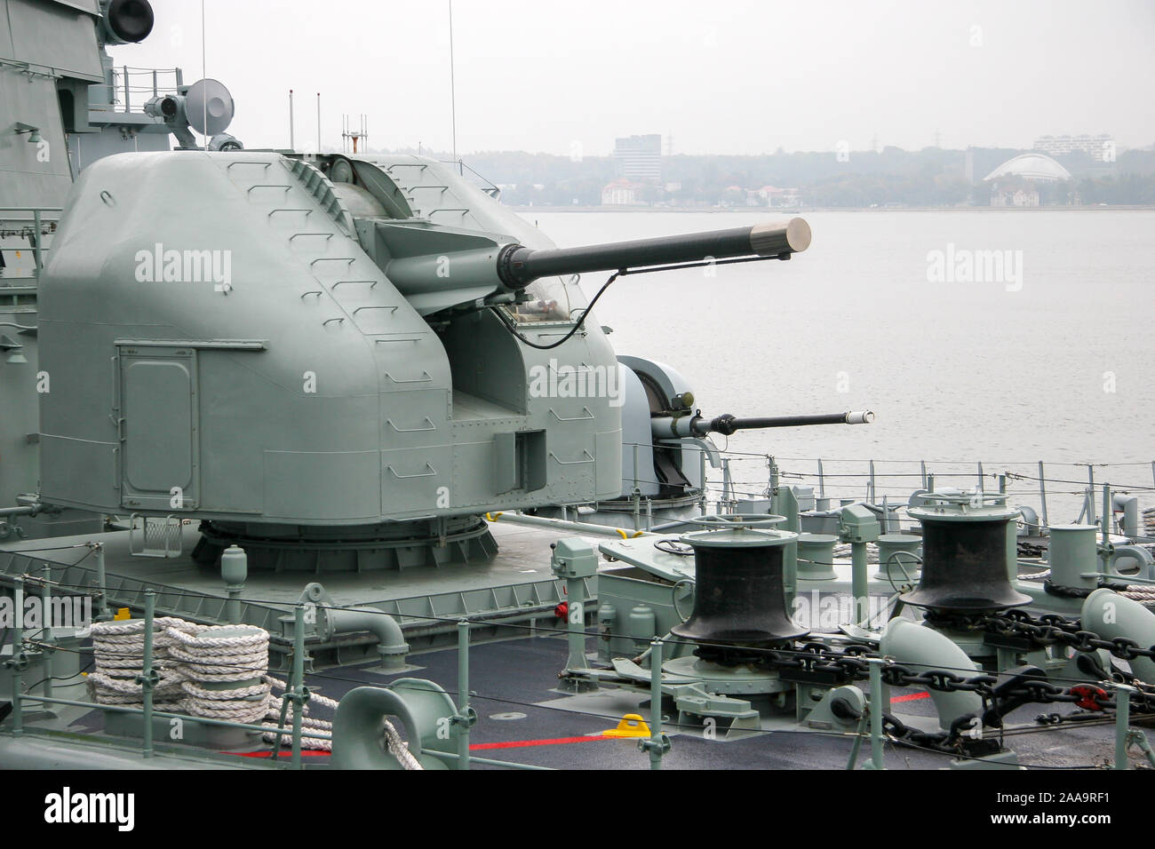 Man of war battleship warship hi-res stock photography and images - Alamy