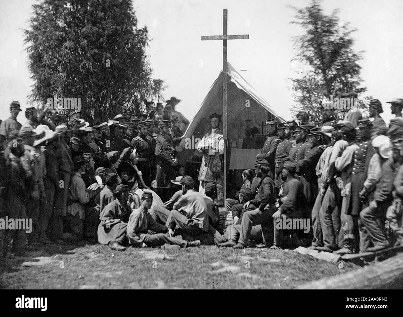 Civil War Chaplain conducting mass for the 69th New York State Militia encamped at Fort Corcoran, Washington, D.C., 1861. Stock Photo