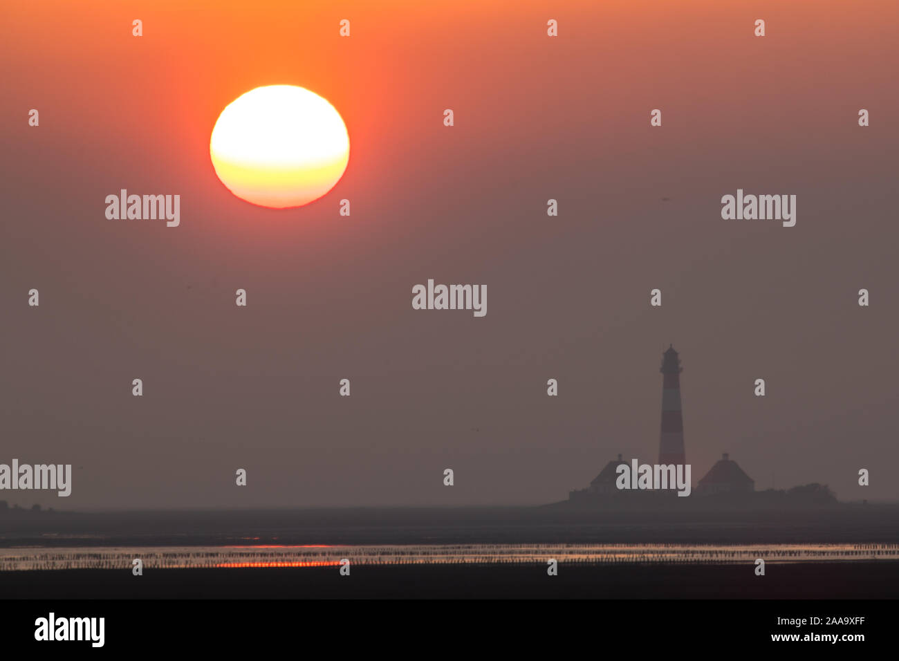 Westerhever Leuchtturm zum Sonnenuntergang Stock Photo