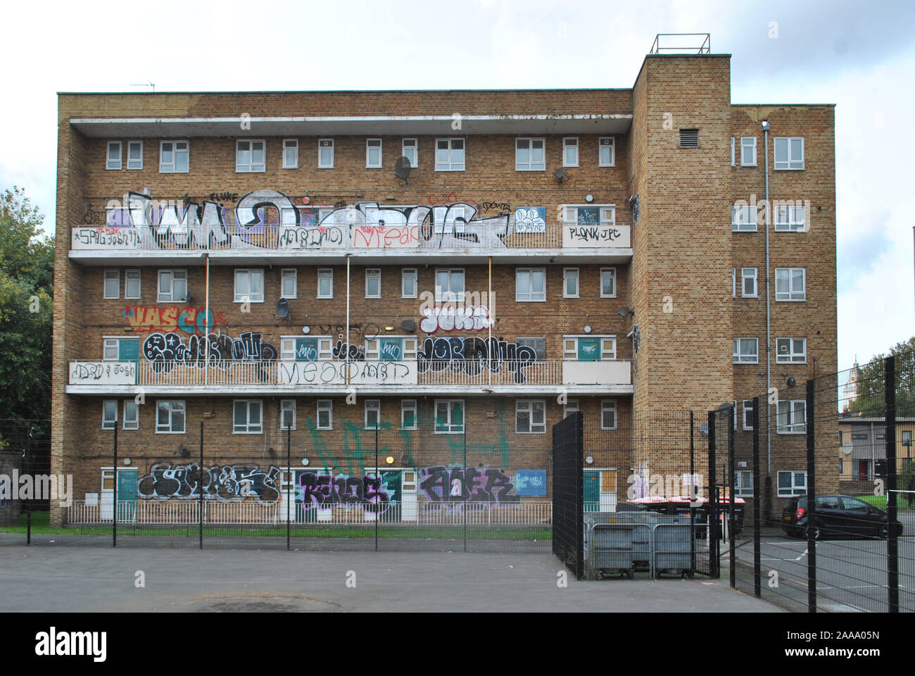 The Built Environment Homerton East London England The Soon To Be Demolished Marian Court Complete With s Where A Few Residents Till Live Stock Photo Alamy The Built Environment Homerton East London England The Soon To Be Demolished Marian Court Complete With s Where A Few Residents Till Live Stock Photo Alamy