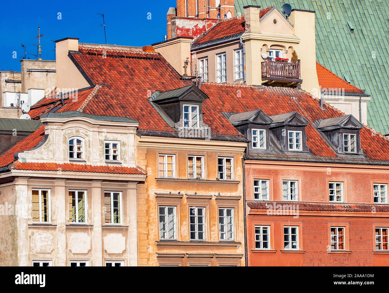 Warsaw (Warszawa) old town architecture, vintage buildings, rebuild after  world war II. Poland Stock Photo - Alamy