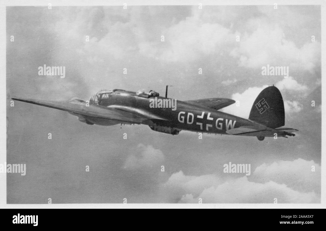 WW2 Picture Photo German Airplane fighter Ganacker Captured w soldiers 2099