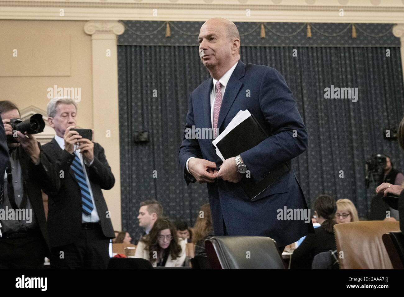 Washington, District of Columbia, USA. 20th Nov, 2019. United States' Ambassador to the European Union GORDON SONDLAND leaves the hearing room after testifying before the House Intelligence Committee on the third day of open testimony regarding the impeachment inquiry into President Donald Trump's efforts to withhold military aid from Ukraine until they provided damaging statements against his political rival, Joe Biden. November 20, 2019 Credit: Douglas Christian/ZUMA Wire/Alamy Live News Stock Photo