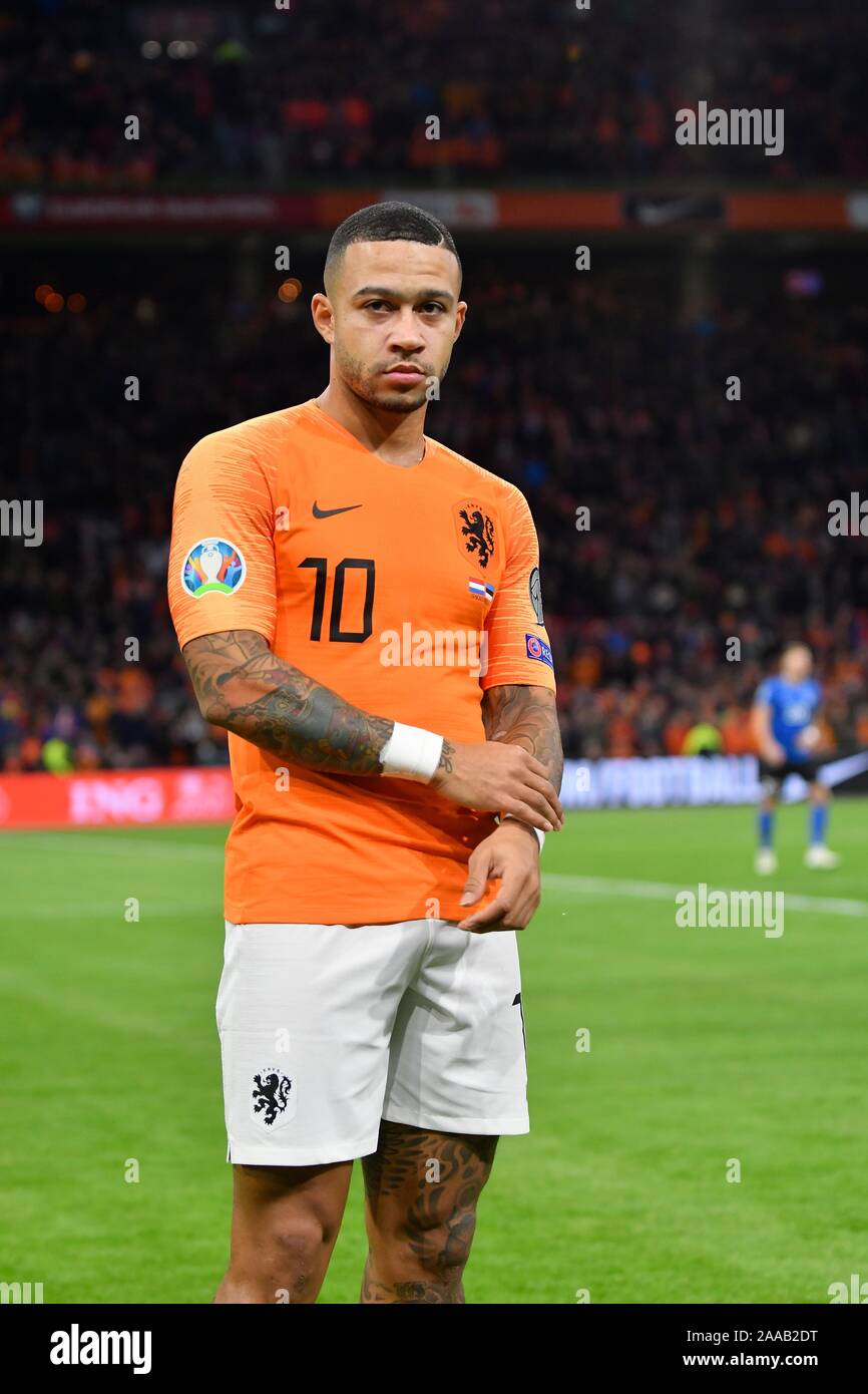 Memphis Depay - ‪I'll be in AMSTERDAM on Tuesday next week and‬