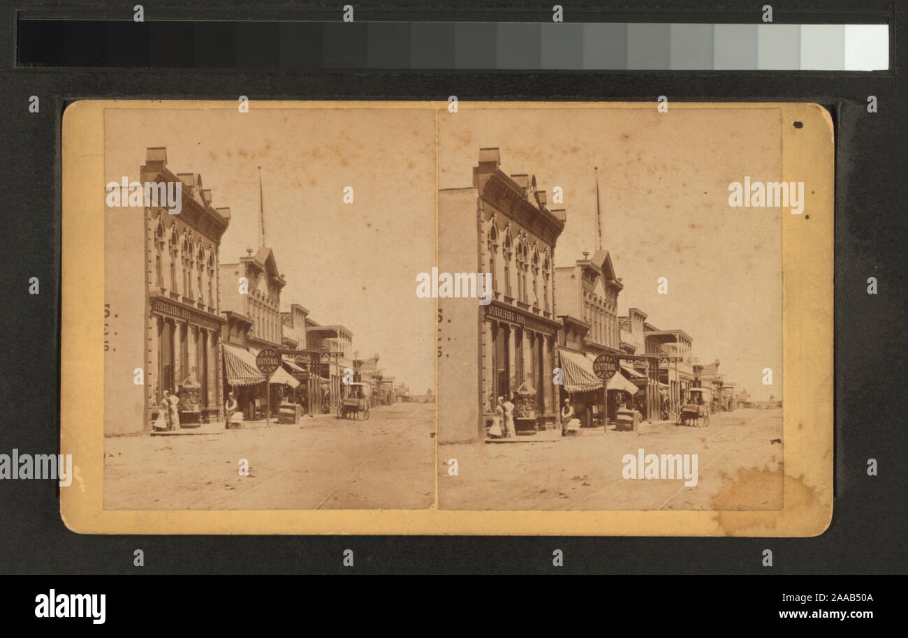 Commercial street in Albuquerque.; Commercial street in Albuquerque