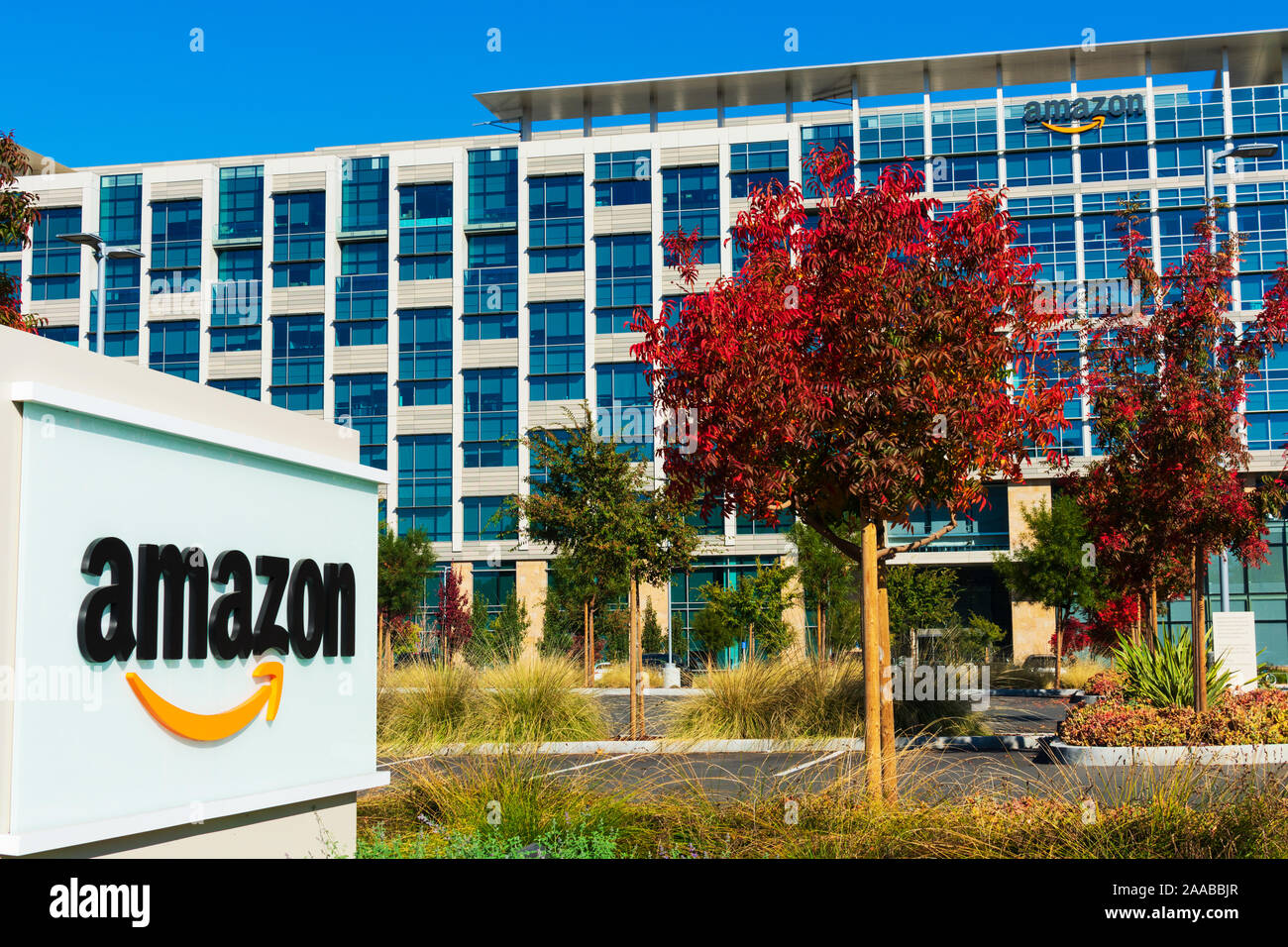 Amazon logo at Amazon.com campus in Silicon Valley - Sunnyvale, California, USA - 2019 Stock Photo