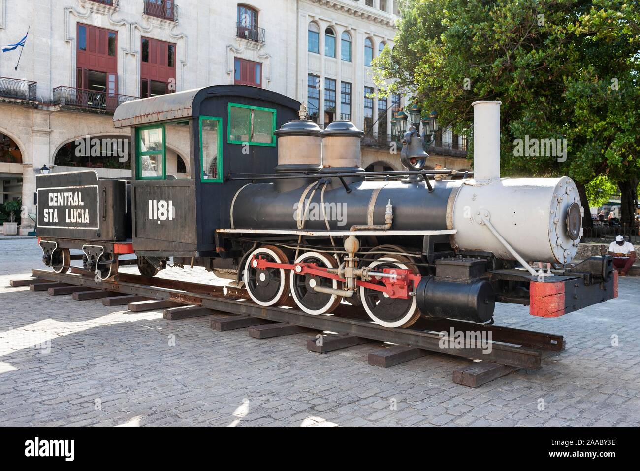 Historical steam locomotive, Havana, Cuba Stock Photo - Alamy