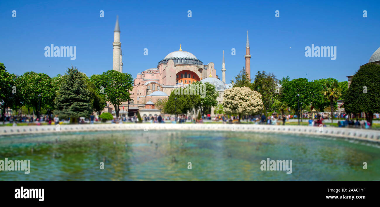 Sultanahmet Park near Hagia Sophia (Ayasofya) museum in Istanbul ...