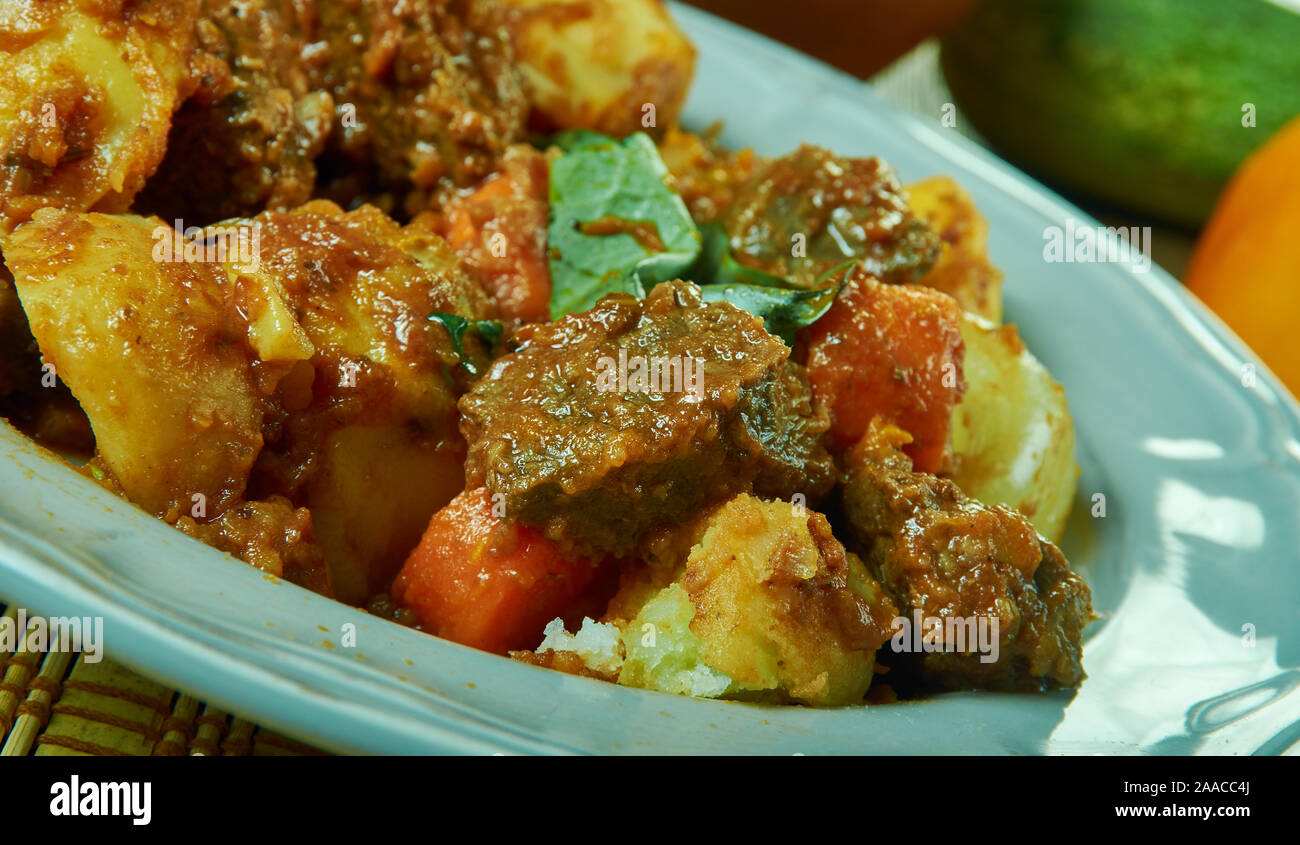 Estofado De Res, Colombian Beef Stew With Tomato Sauce Stock Photo - Alamy