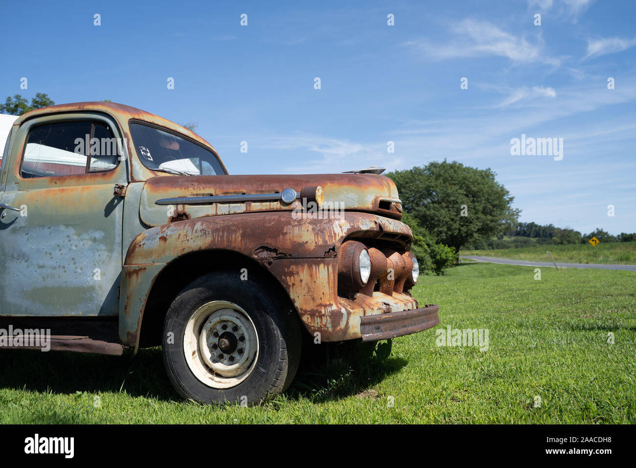 Leesport, Pennsylvania, USA August 10, 2019, Old ford truck, blue sky background, summer morning Stock Photo