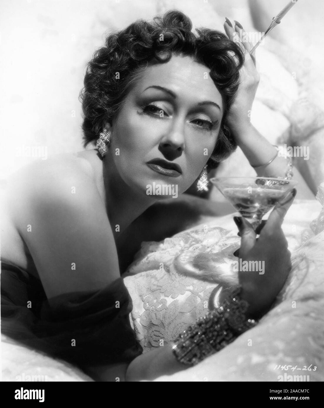 GLORIA SWANSON Portrait as Norma Desmond in SUNSET BOULEVARD 1950 director BILLY WILDER writers CHARLES BRACKETT BILLY WILDER and D. M. MARSHMAN Jr Costume design EDITH HEAD Paramount Pictures Stock Photo