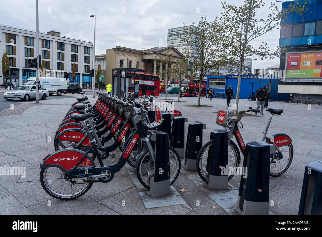 Cycle rack hires stock photography and images Alamy