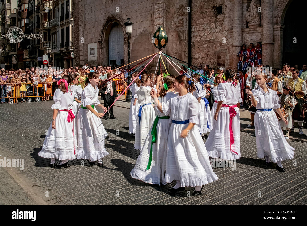 Spain Algemesì (Valencia): Feast of the Mare de Deu de la Salut: performance of the Carxofa dance Stock Photo