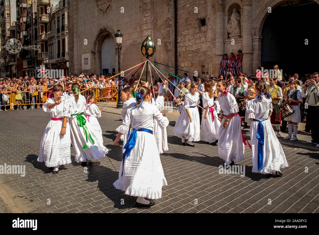 Spain Algemesì (Valencia): Feast of the Mare de Deu de la Salut: performance of the Carxofa dance Stock Photo