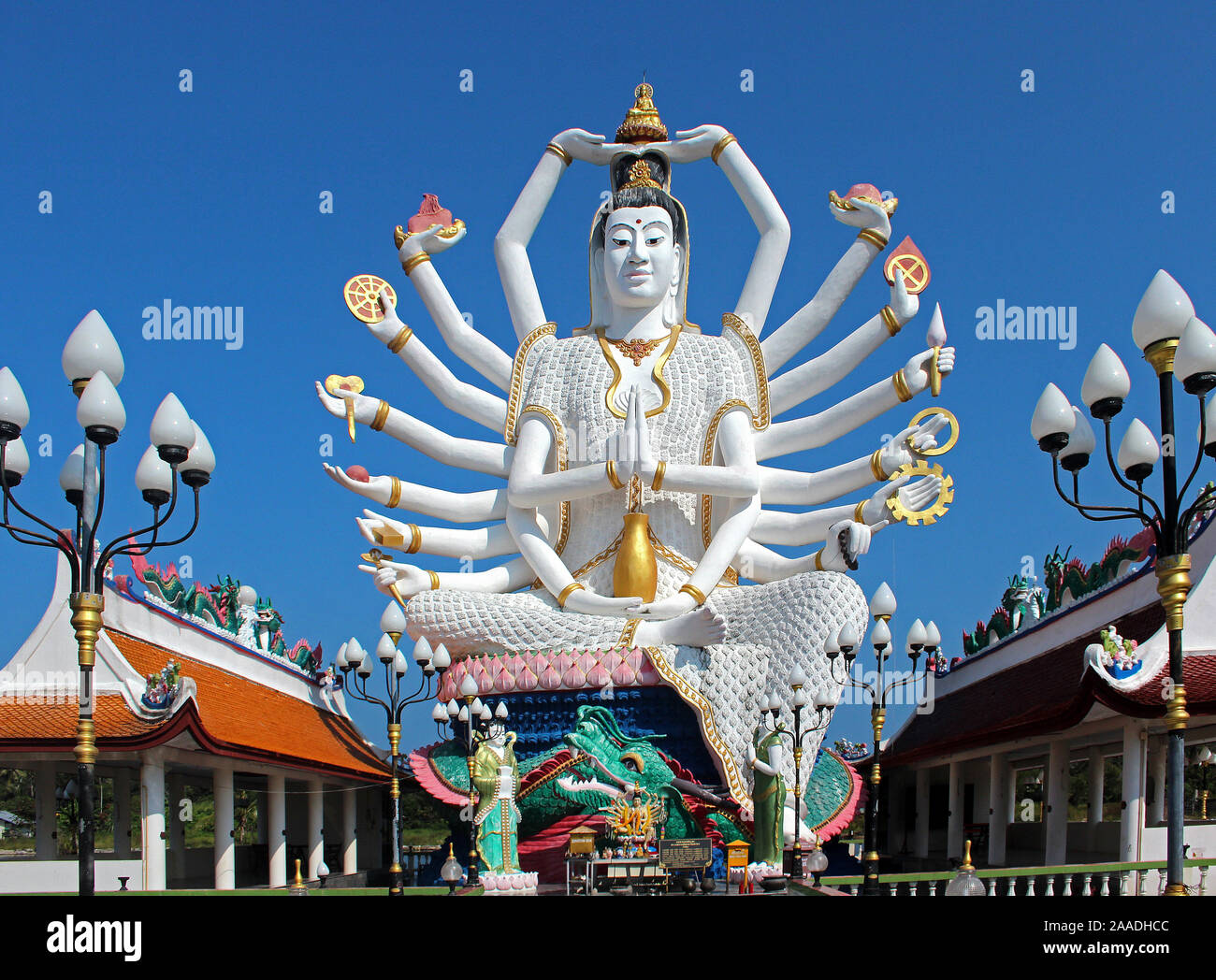 18 armige Shiva im Wat Plai Leam Resort Stock Photo