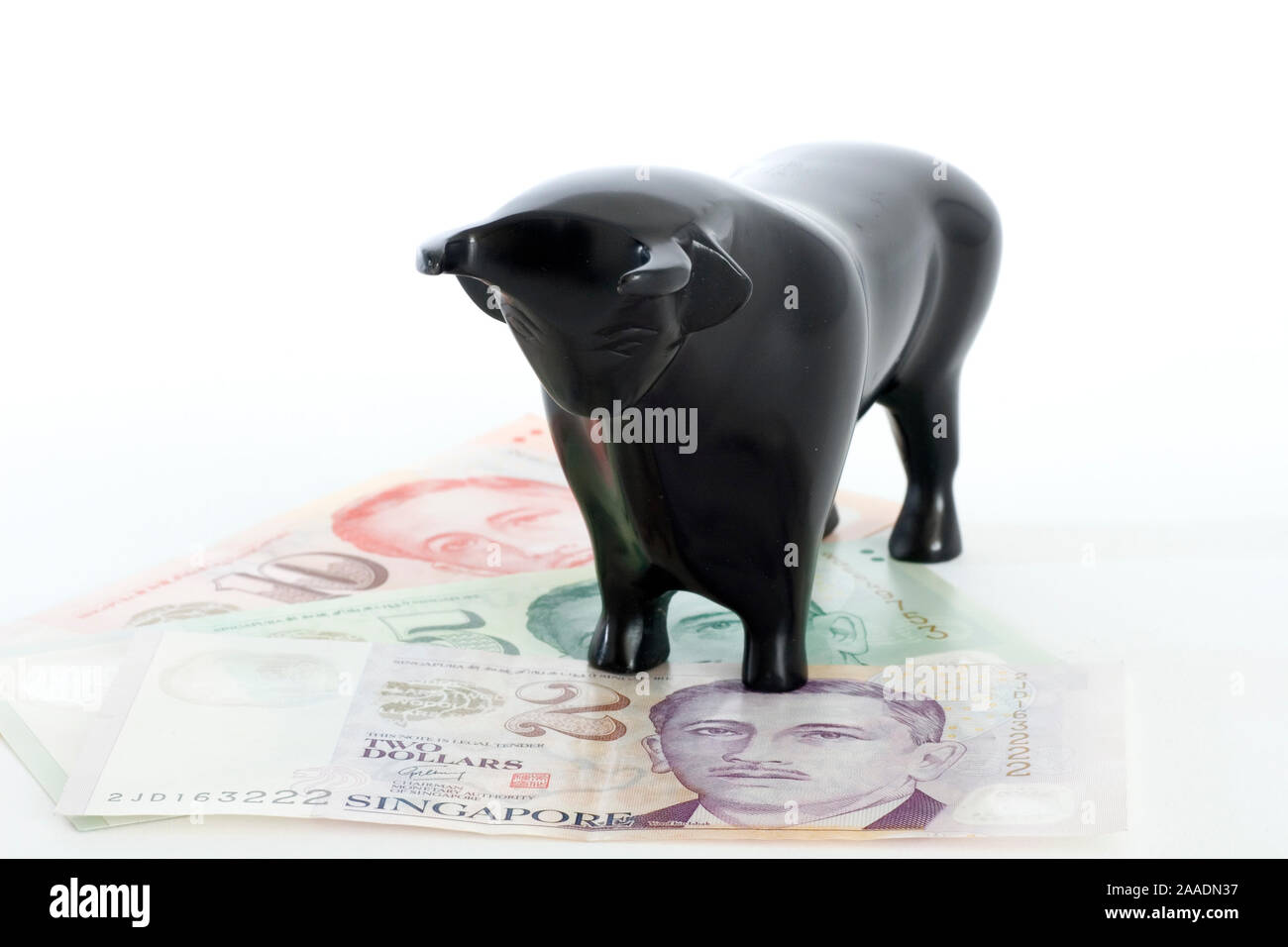 Bulle steht auf Singapur-Dollar (no pr) Stock Photo