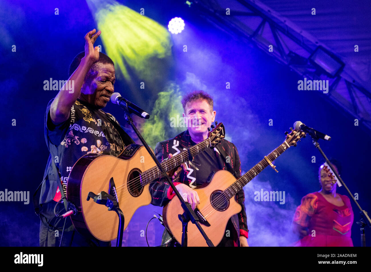 Sipho Mchunu (foreground left), long-time collaborator of Johnny Clegg (foreground right) during one of Johnny's last-ever concerts. Cape Town. Stock Photo