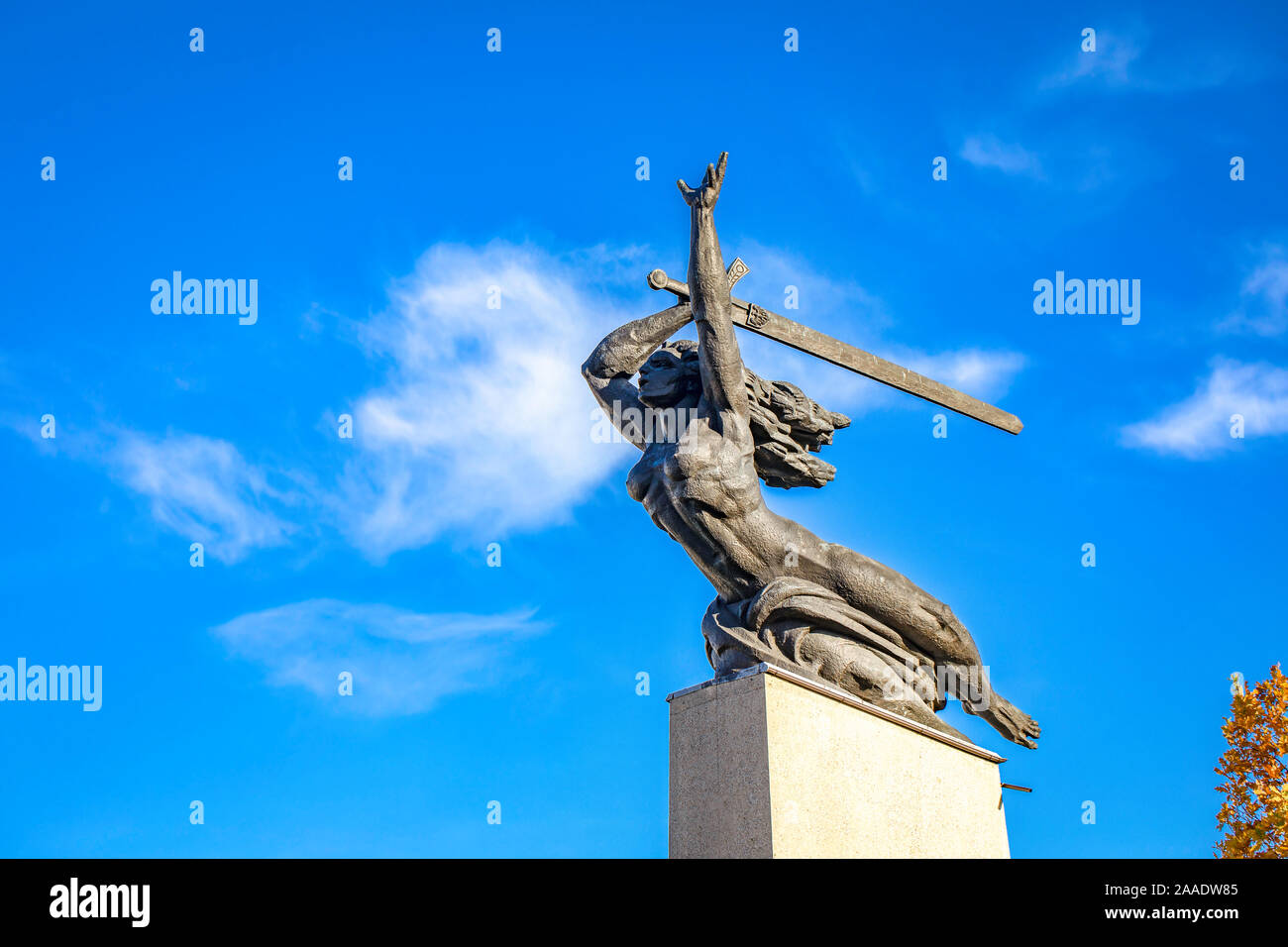 Warszawska Nike - The Monument to the Heroes of Warsaw - Nike, city  landmarks, rebuild old town. Warszawa / Poland Stock Photo - Alamy