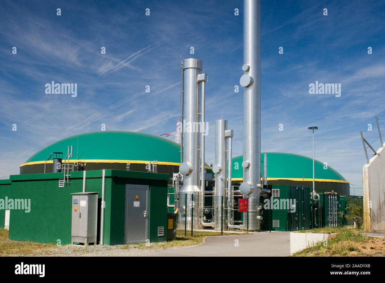 Biogasanlage in Darmstadt-Wixhausen (no pr, aber von einem der Öffentlichkeit zugänglichen Platz aus aufgenommen) Stock Photo