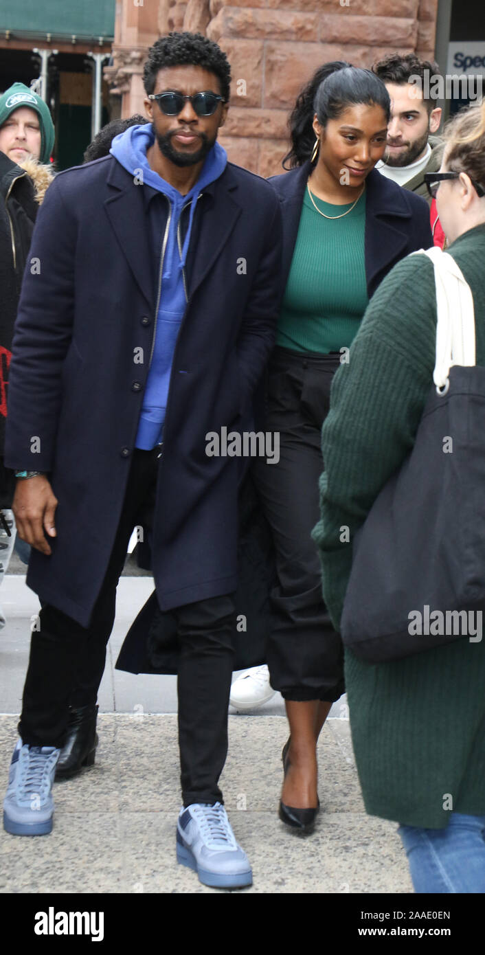 Taylor simone ledward boseman hires stock photography and images Alamy(08)
