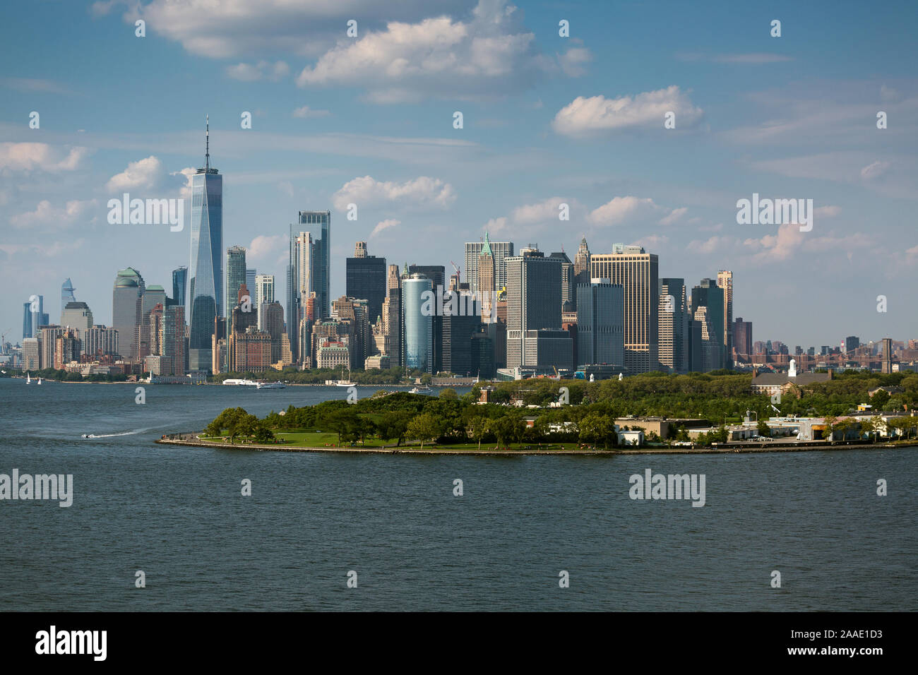 New york city cityscapes hi-res stock photography and images - Alamy