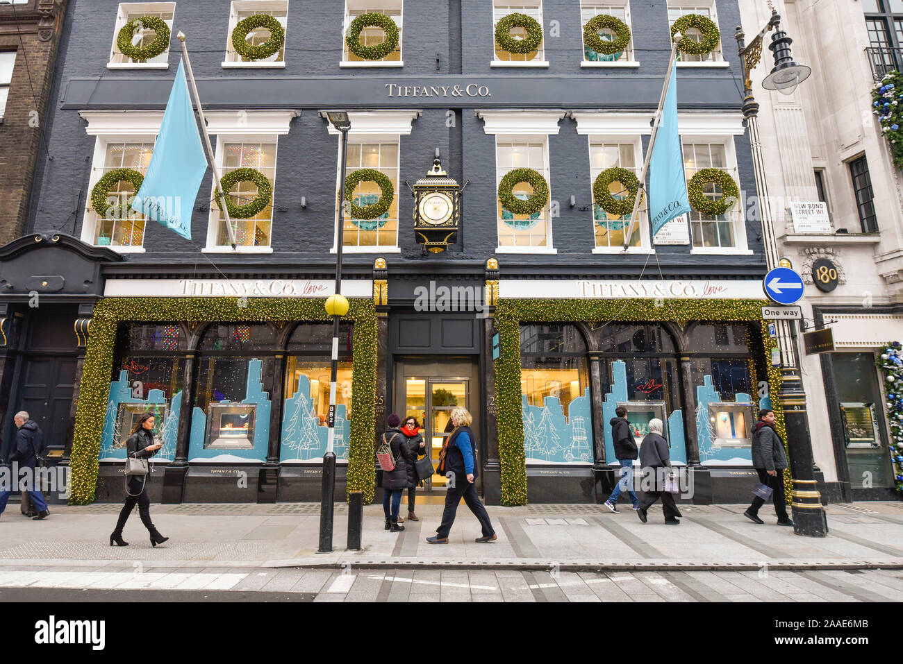 What companies does lvmh own picture